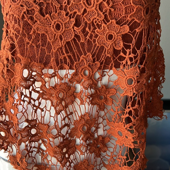 FREE PEOPLE CROCHET HALTER SHIRT TOP SIZE XS NWOT - Picture 3 of 10